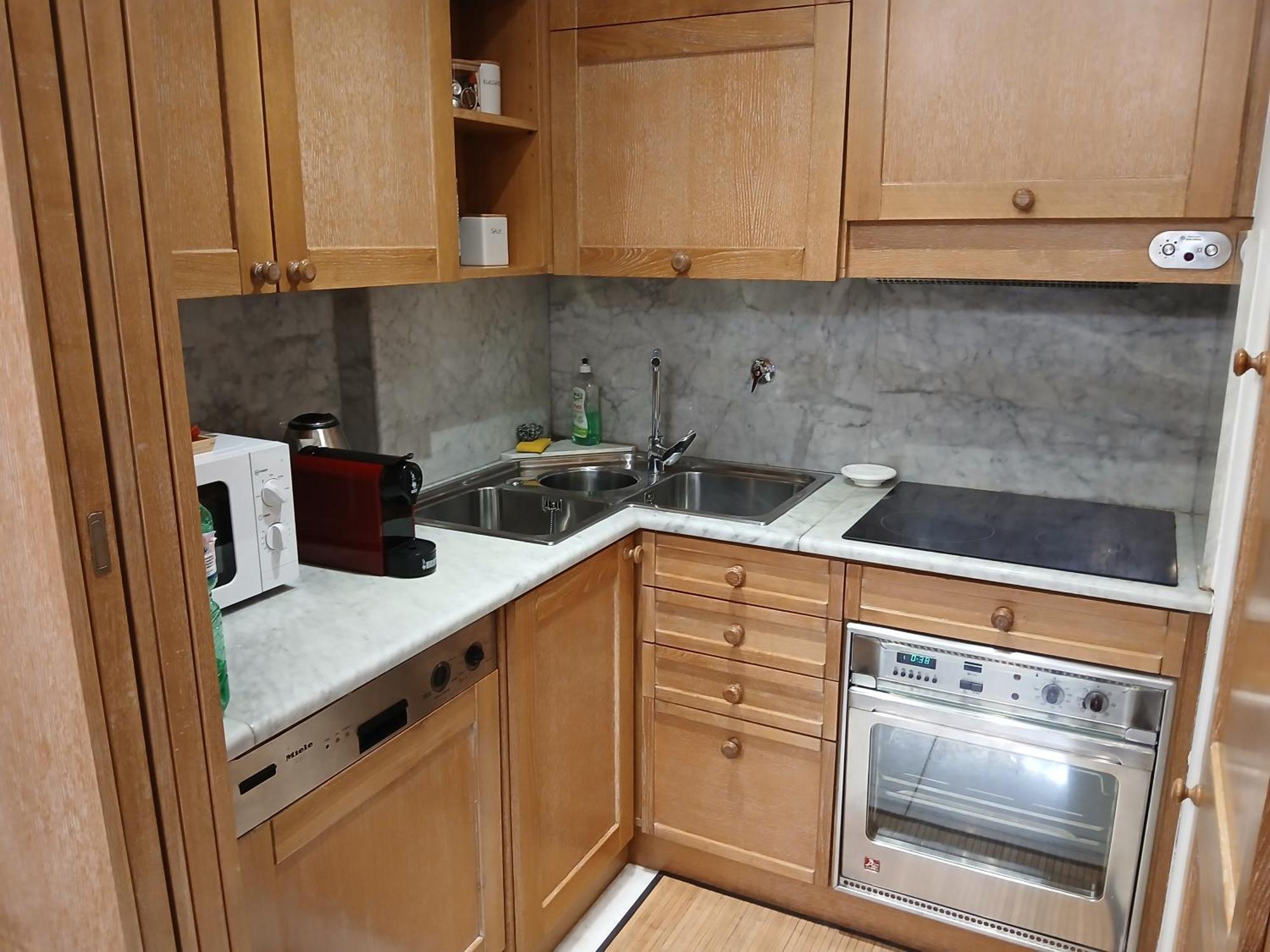 Elizabeth's Place, Spanish Steps Apartment Rome