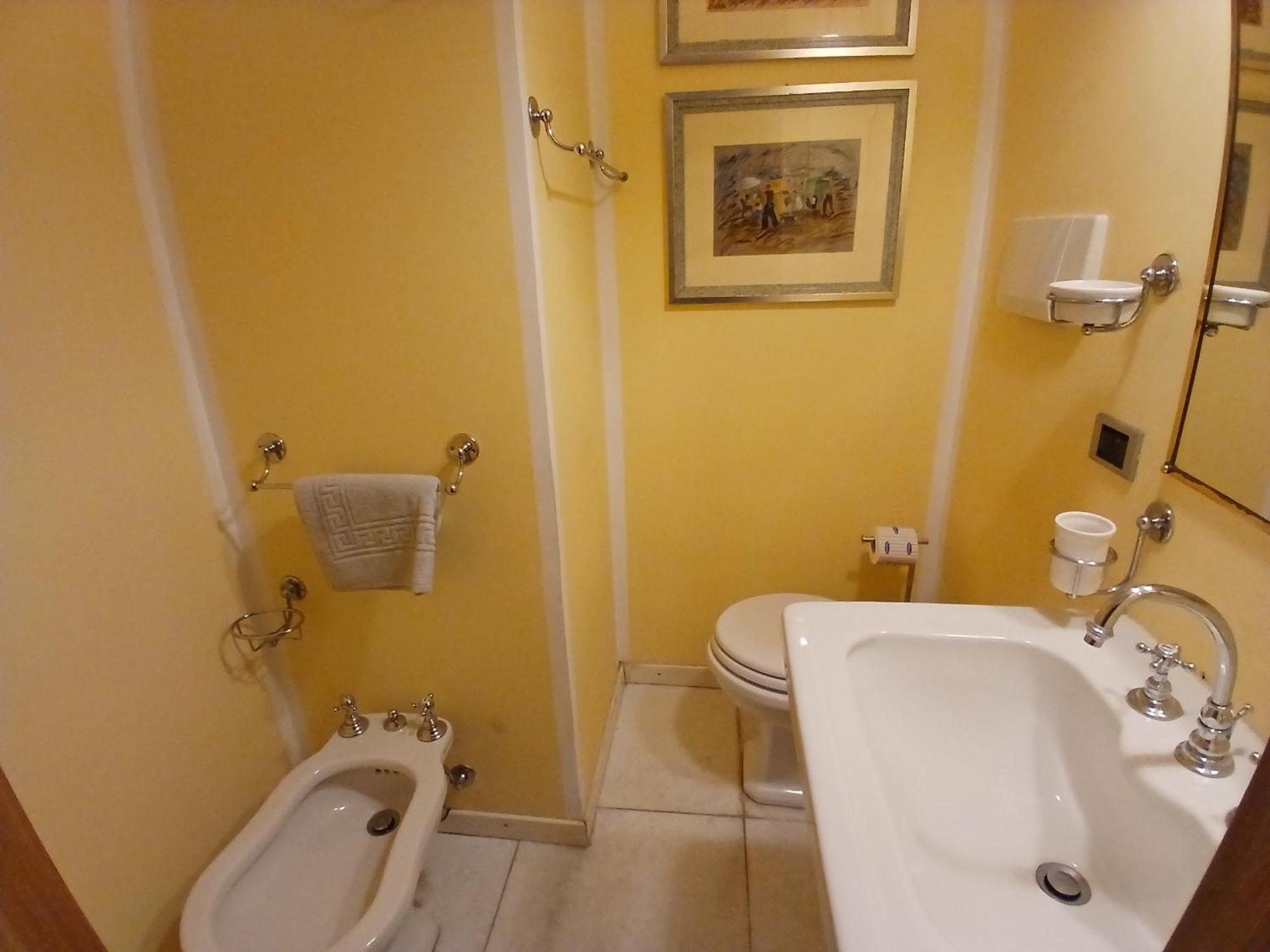 Elizabeth's Place, Spanish Steps Apartment *